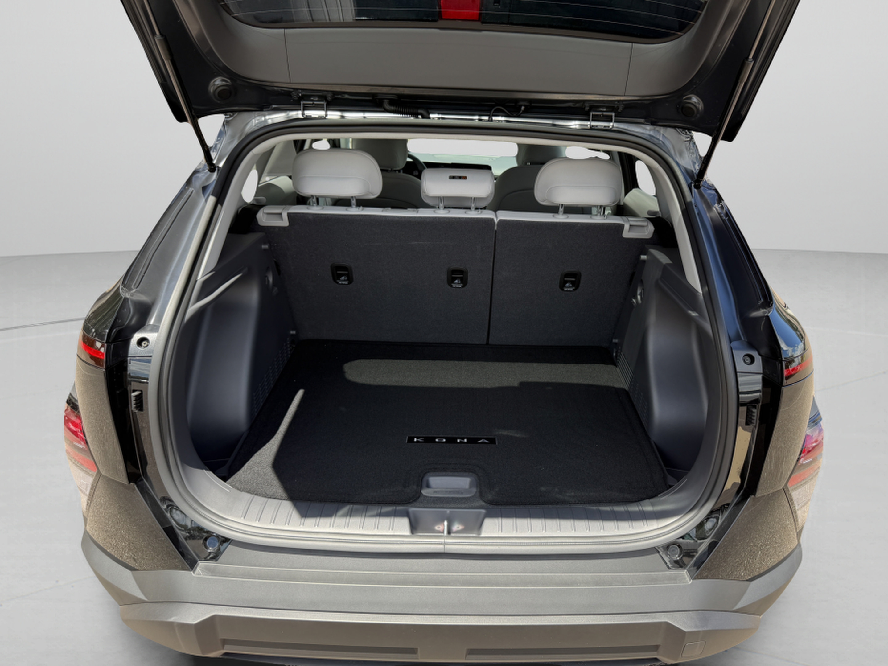 New 2027 Hyundai Kona SEL Sport FWD image 9