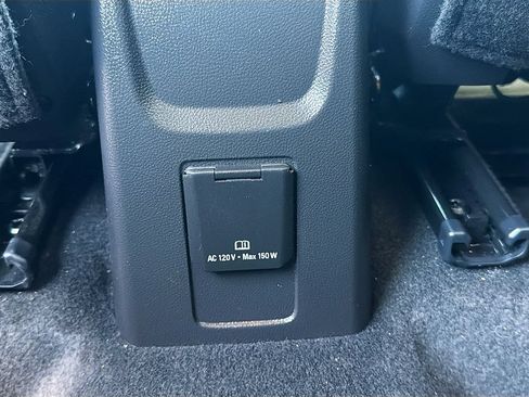Used 2022 Buick Encore Preferred w/ Safety Package AWD/4WD image 25