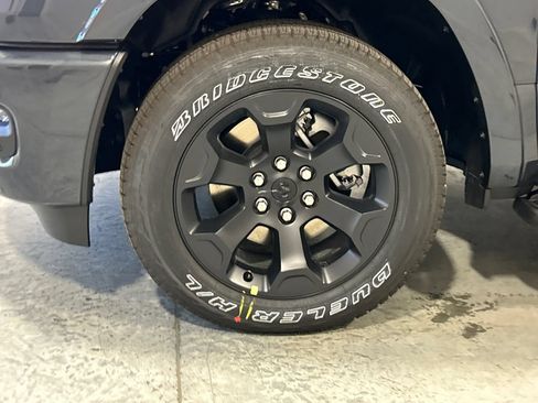 New 2026 RAM 1500 Big Horn AWD/4WD image 11