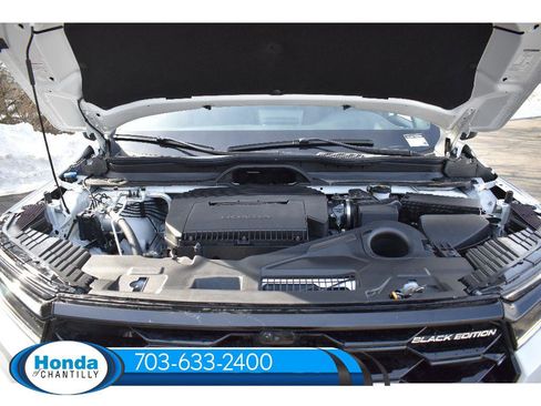 New 2025 Honda Pilot Black Edition image 37