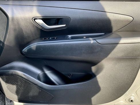 Used 2025 Hyundai Santa Cruz SEL FWD image 22