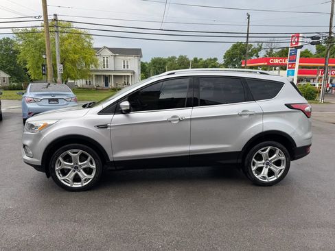 Used 2017 Ford Escape Titanium w/ Equipment Group 301A FWD image 6