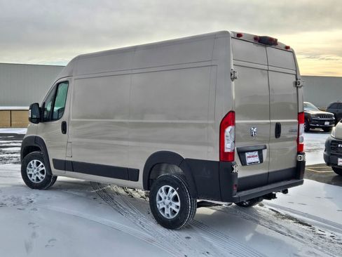 New 2025 RAM ProMaster 1500 w/ Quick Order Package 22G SLT image 10