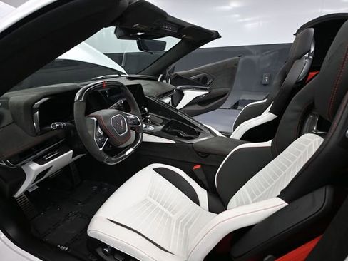 Used 2023 Chevrolet Corvette Z06 image 27