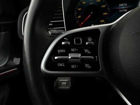 Used 2020 Mercedes-Benz GLE 350 4MATIC image 38