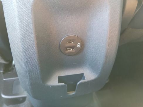 Certified 2022 Ford Maverick Lariat image 15