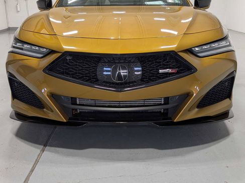 Certified 2022 Acura TLX Type S image 2