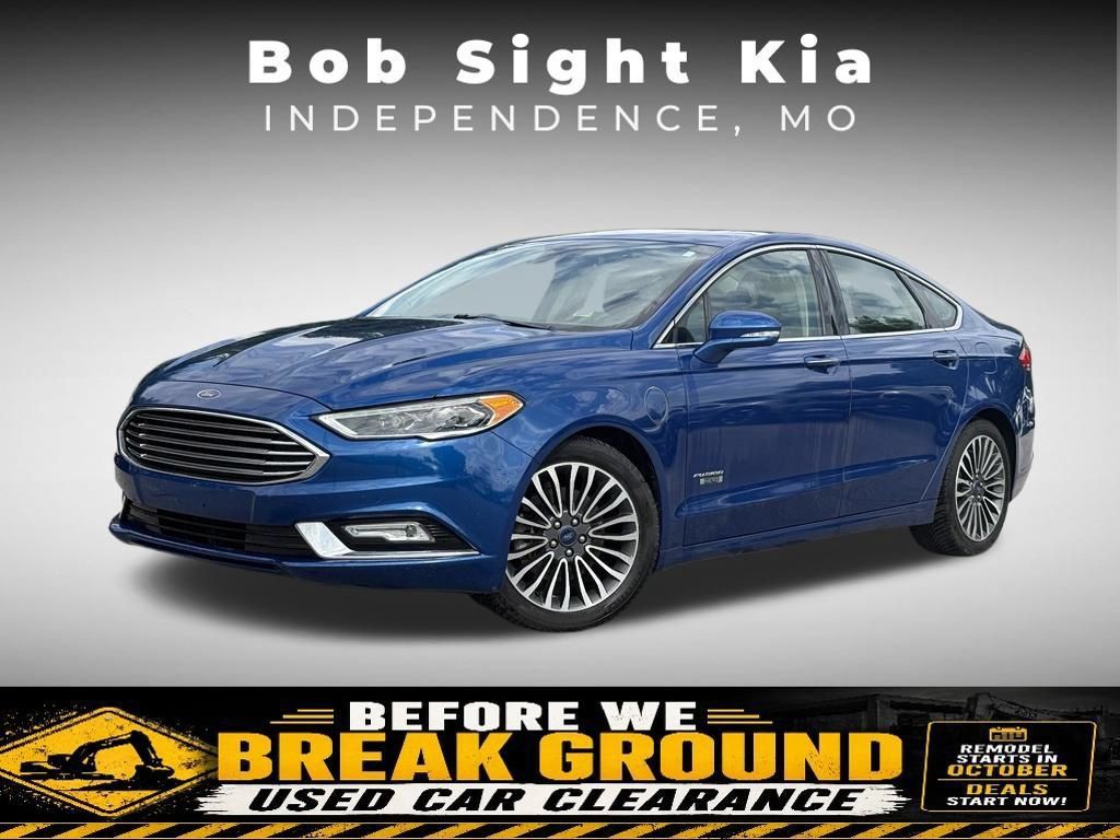 Used 2017 Ford Fusion Energi Titanium FWD image 1
