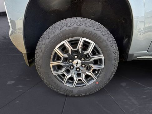 New 2026 Chevrolet Colorado Z71 image 14
