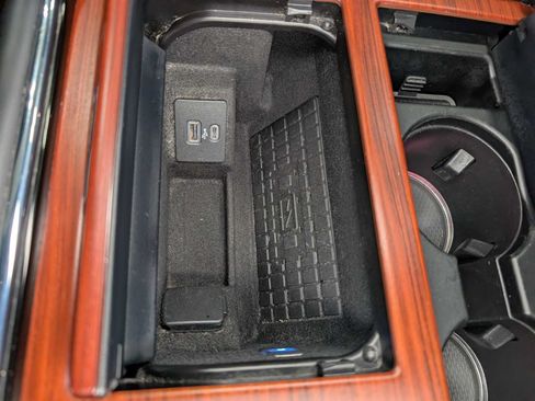 Used 2023 Lincoln Navigator Reserve AWD/4WD image 34