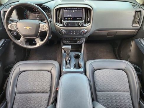 Used 2020 Chevrolet Colorado Z71 AWD/4WD image 19