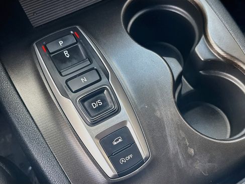 Certified 2022 Honda Pilot TrailSport image 16