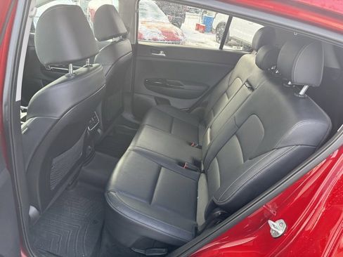 Used 2020 Kia Sportage EX w/ Option Group 15 image 8
