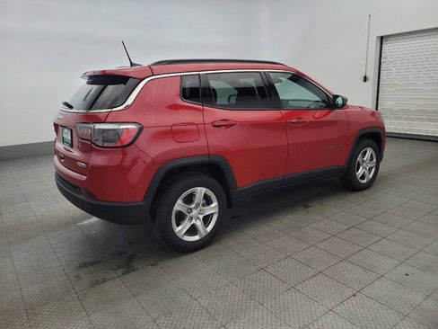 Used 2024 Jeep Compass Latitude image 10