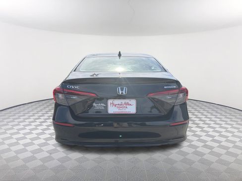Used 2024 Honda Civic Touring image 15