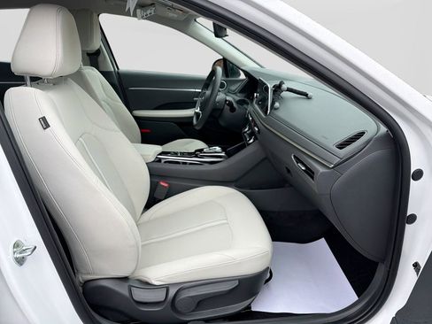Certified 2023 Hyundai Sonata SEL w/ Cargo Package image 30