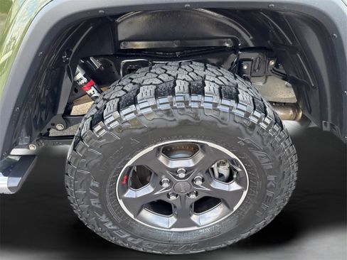 Used 2021 Jeep Gladiator Rubicon image 24