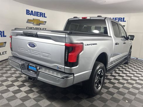 Used 2023 Ford F150 Lightning XLT AWD/4WD image 5