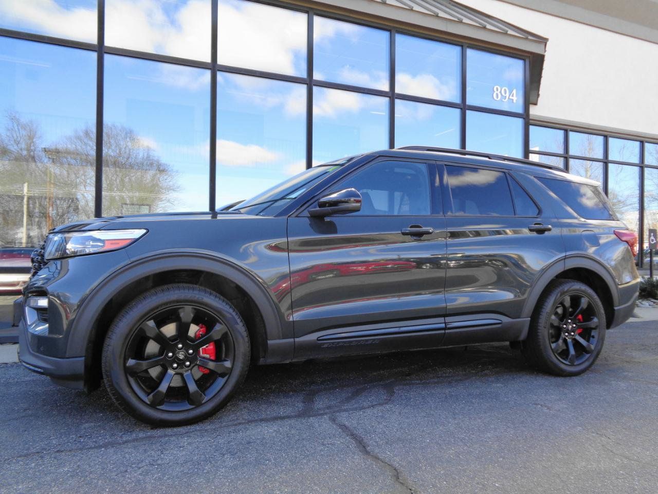 Used 2024 Ford Explorer ST w/ Equipment Group 401A AWD/4WD image 1