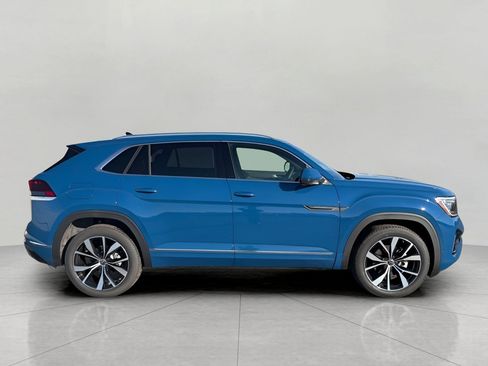 New 2026 Volkswagen Atlas Cross Sport SEL Premium R-Line AWD/4WD image 8