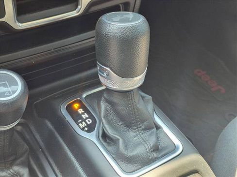 Used 2023 Jeep Wrangler Sport AWD/4WD image 13