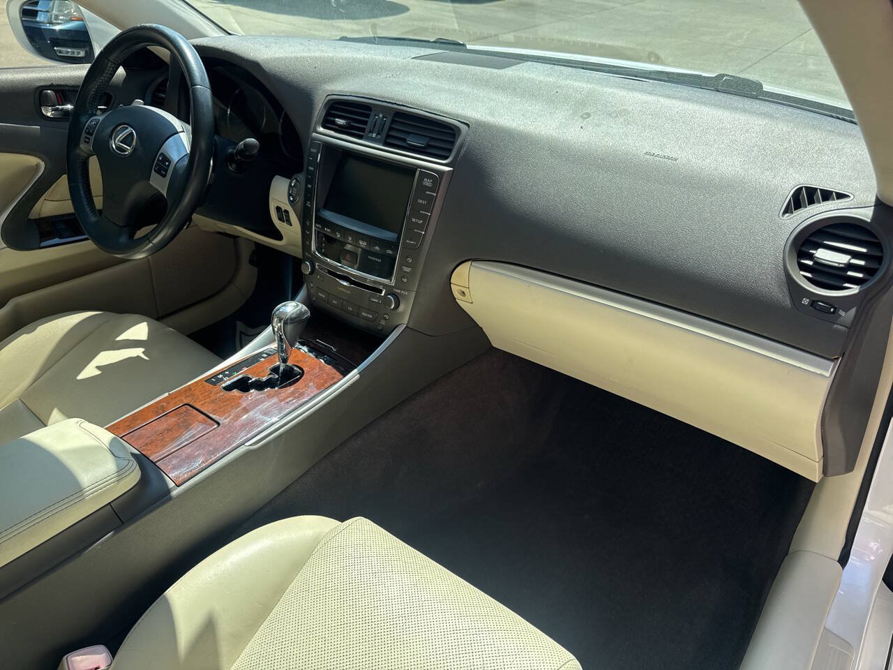 Used 2011 Lexus IS 250 w/ Premium Pkg Value Edition RWD image 16