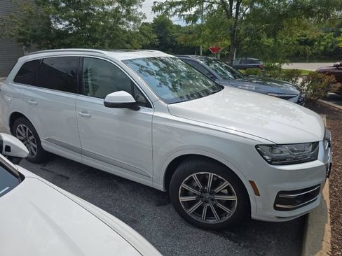 Used 2018 Audi Q7 3.0T Prestige AWD/4WD image 1