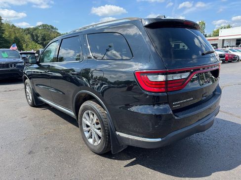 Used 2017 Dodge Durango SXT w/ Popular Equipment Group AWD/4WD image 3