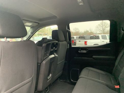Certified 2022 Chevrolet Silverado 1500 LT image 30