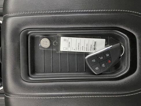 Used 2022 Chevrolet Tahoe LT w/ Luxury Package image 30