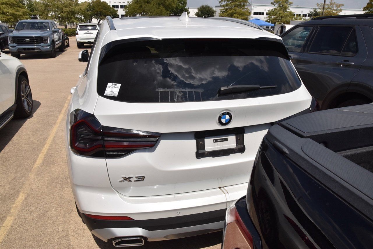 Used 2024 BMW X3 xDrive30i w/ Convenience Package AWD/4WD image 8