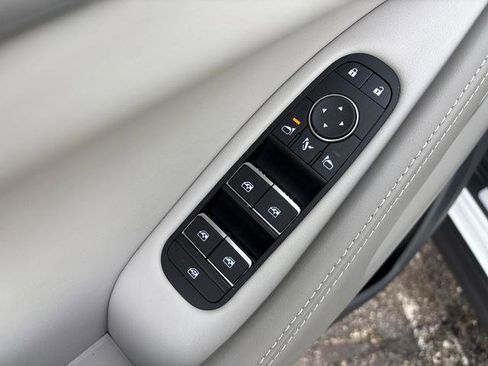 Certified 2026 INFINITI QX60 Luxe w/ Cargo Package image 11