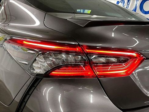 Used 2024 Toyota Camry XSE FWD image 31