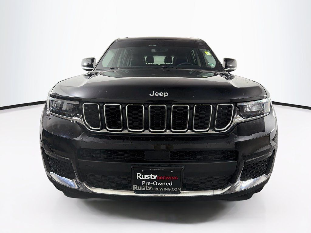 Used 2023 Jeep Grand Cherokee L Limited w/ Trailer Tow Group (B) AWD/4WD image 2
