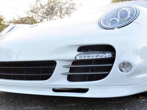 Used 2012 Porsche 911 Turbo S Cabriolet AWD/4WD image 21