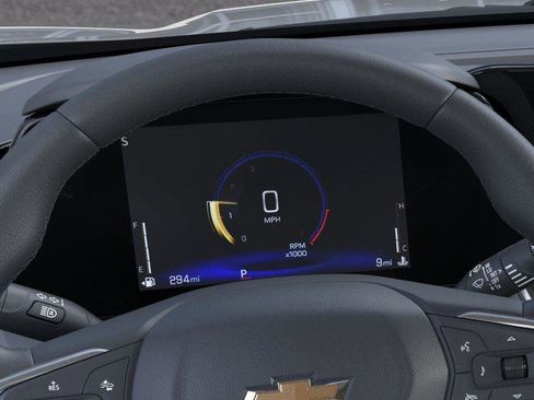 New 2026 Chevrolet Trax LT w/ Driver Confidence Package image 18