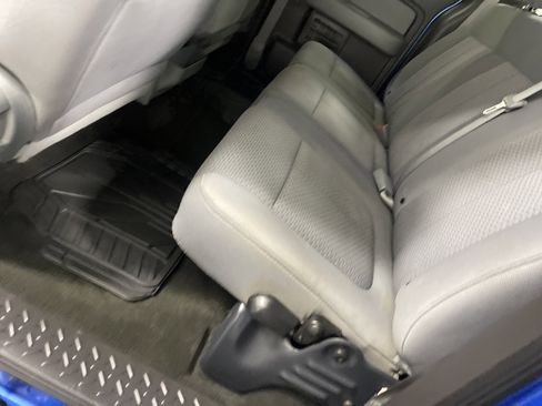Used 2011 Ford F150 XLT w/ XLT Chrome Pkg image 15