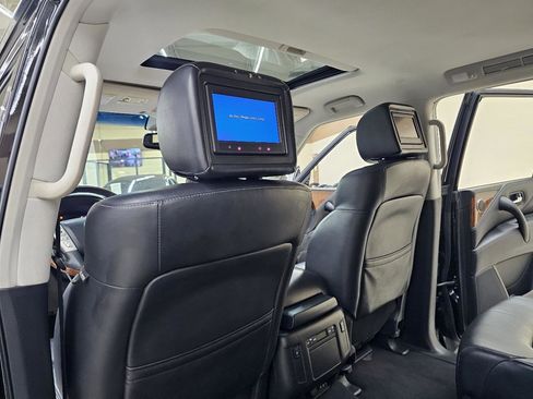 Used 2017 INFINITI QX80 4WD w/ Deluxe Technology Package image 26