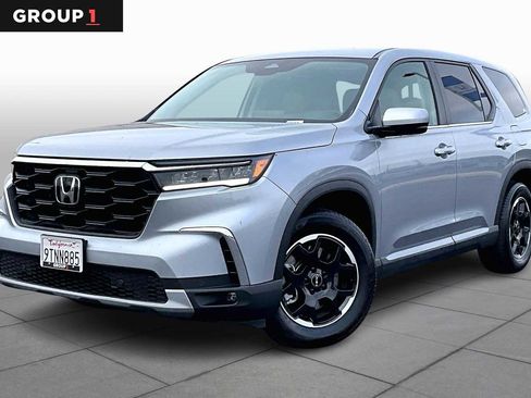 Used 2025 Honda Pilot EX-L image 1