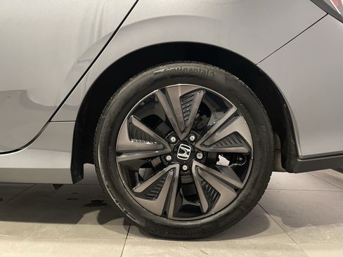 Used 2018 Honda Civic EX image 8