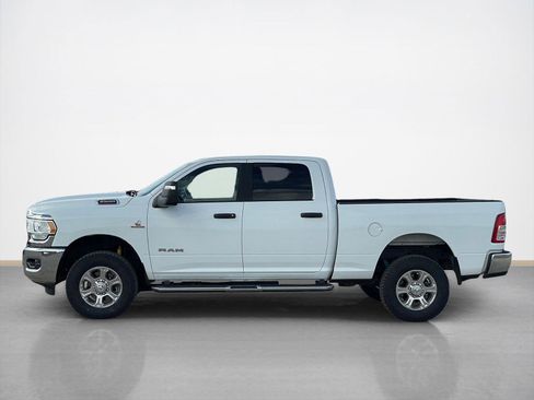 Used 2024 RAM 2500 Big Horn w/ Off Road Package image 4