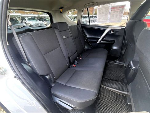 Used 2017 Toyota RAV4 XLE image 26