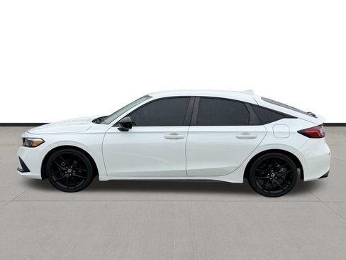 Used 2023 Honda Civic Sport image 8