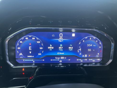 Used 2022 Chevrolet Silverado 1500 LTZ w/ LTZ Premium Package image 15