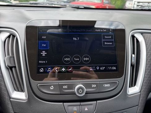Used 2024 Chevrolet Malibu LT FWD image 20