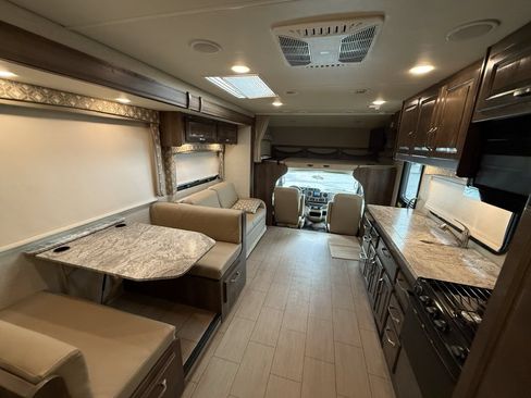 Used 2018 Ford E-450 and Econoline 450 Super Duty w/ Motorhome Prep Package RWD image 66