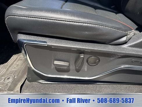 Used 2024 Ford F250 Lariat w/ Lariat Ultimate Package AWD/4WD image 18