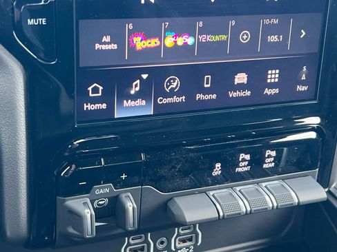 New 2026 RAM 1500 Big Horn AWD/4WD image 19