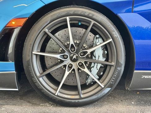 Used 2022 McLaren 765LT image 29