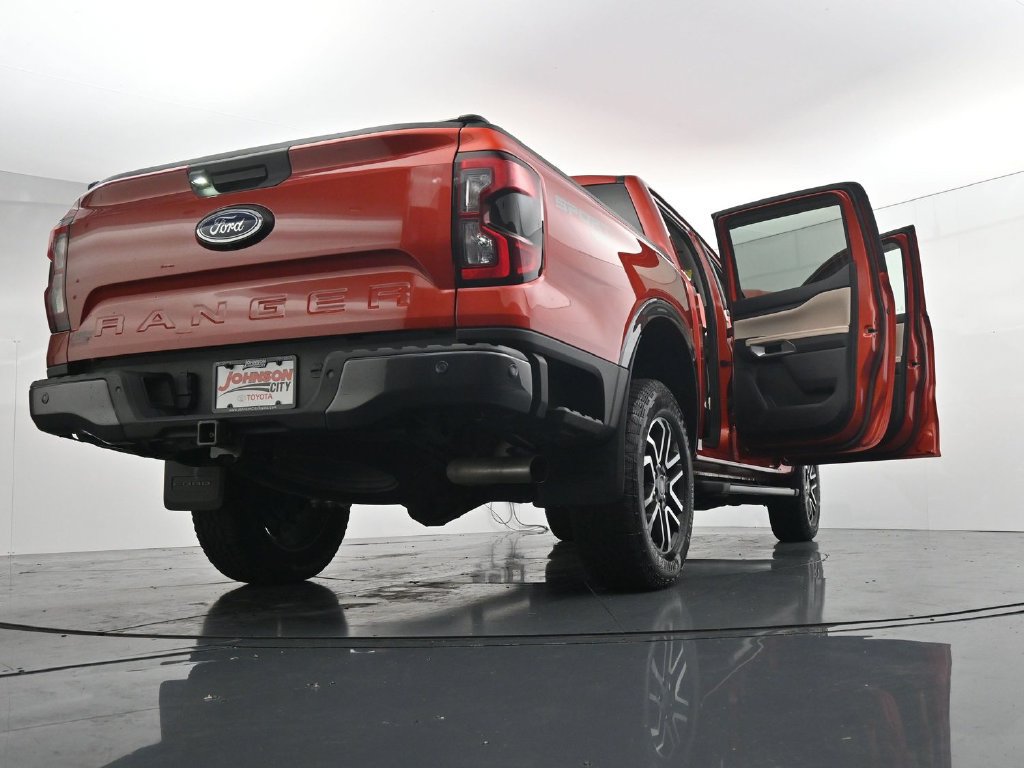 Used 2024 Ford Ranger Lariat w/ Advanced Towing Package AWD/4WD image 40